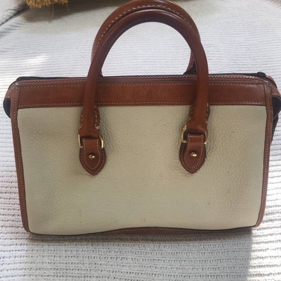 Dooney & Bourke Classic Satchel Leather Vintage - Picture 2 of 16